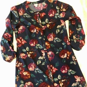 Merano - Deep navy floral dress with buttons.